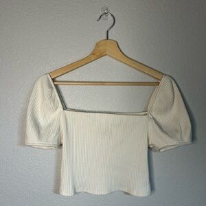 H&M Puffy Sleeve Crop Top